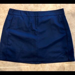 Izod Golf skort in navy blue. Sz 18.